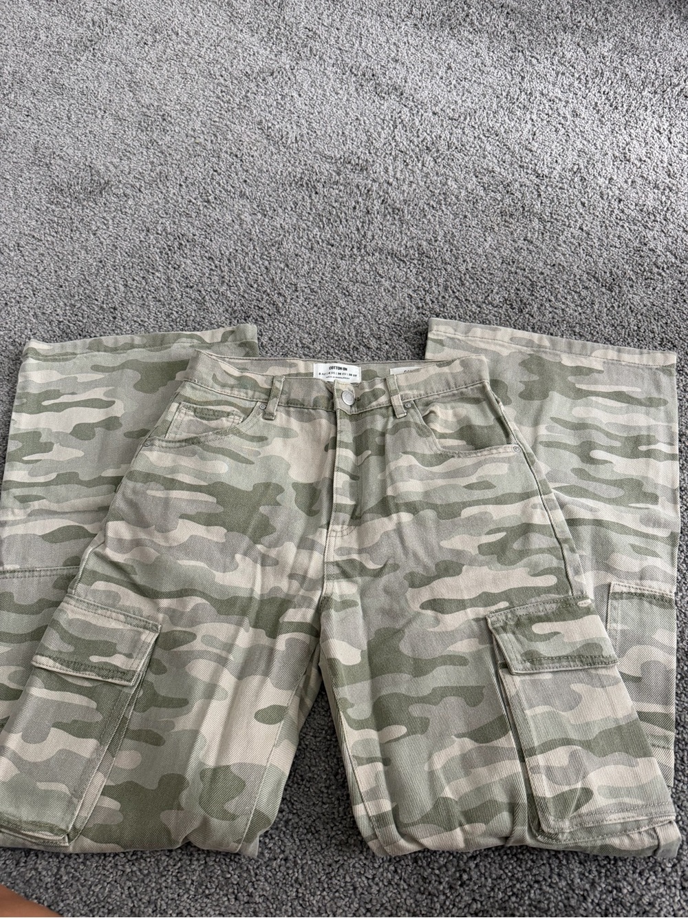 Cotton On Women’s Size 4 Cargo Pants